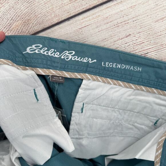Eddie Bauer Legendwash Slightly Curvy Bermuda Shorts Women's 18 Marina Blue NEW - Picture 6 of 13